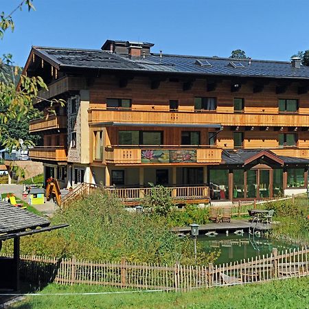 Ski In Ski Out Hotel Unterellmau Σάαλμπαχ-Χίντεργκλεμ Εξωτερικό φωτογραφία