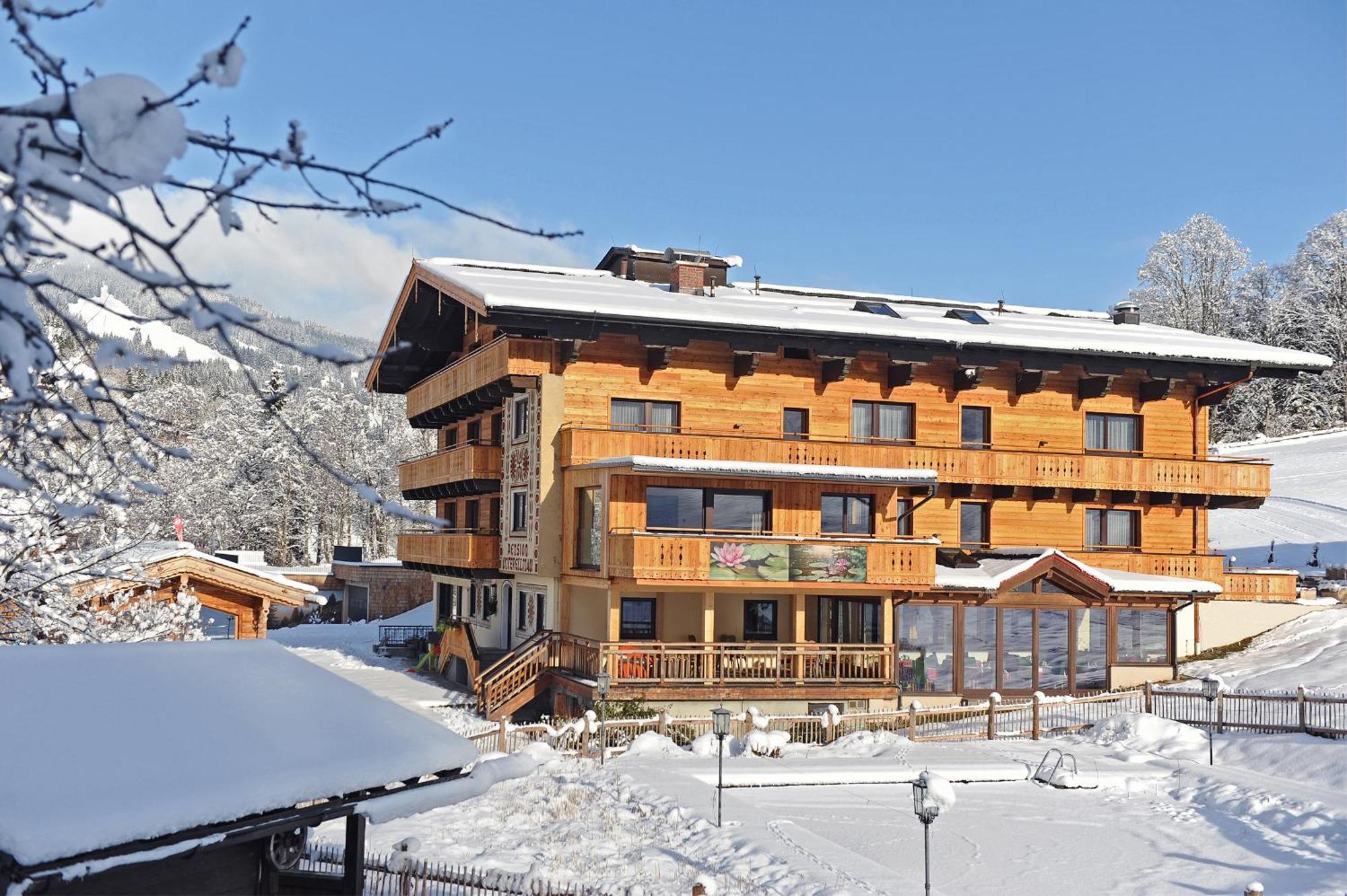 Ski In Ski Out Hotel Unterellmau Σάαλμπαχ-Χίντεργκλεμ Εξωτερικό φωτογραφία