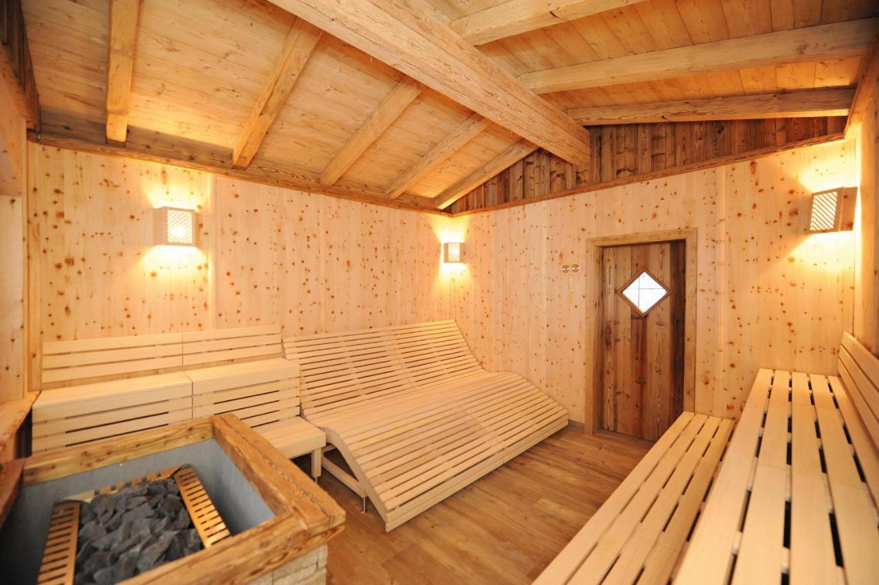 Ski In Ski Out Hotel Unterellmau Σάαλμπαχ-Χίντεργκλεμ Εξωτερικό φωτογραφία