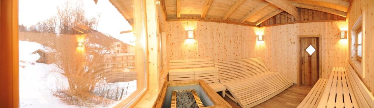Ski In Ski Out Hotel Unterellmau Σάαλμπαχ-Χίντεργκλεμ Εξωτερικό φωτογραφία