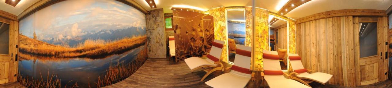 Ski In Ski Out Hotel Unterellmau Σάαλμπαχ-Χίντεργκλεμ Εξωτερικό φωτογραφία
